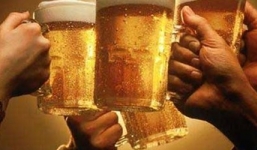 Bộ Tư pháp: Văn bản kích cầu tiêu thụ bia của Nghệ An là vi hiến